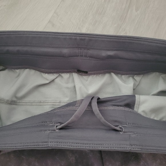 Mens lululemon T.H.E shorts 7" - Picture 5 of 6